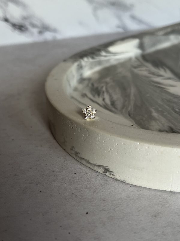 Miniatura flor de circonias