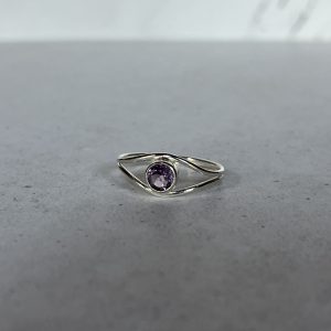 Anillo calado amatista